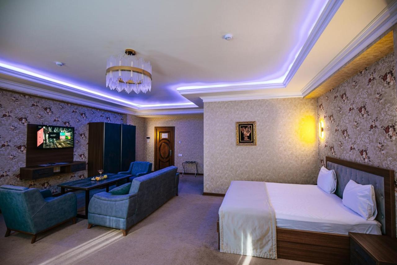 Royal Sapphire Boutique Apartment Baku Bagian luar foto
